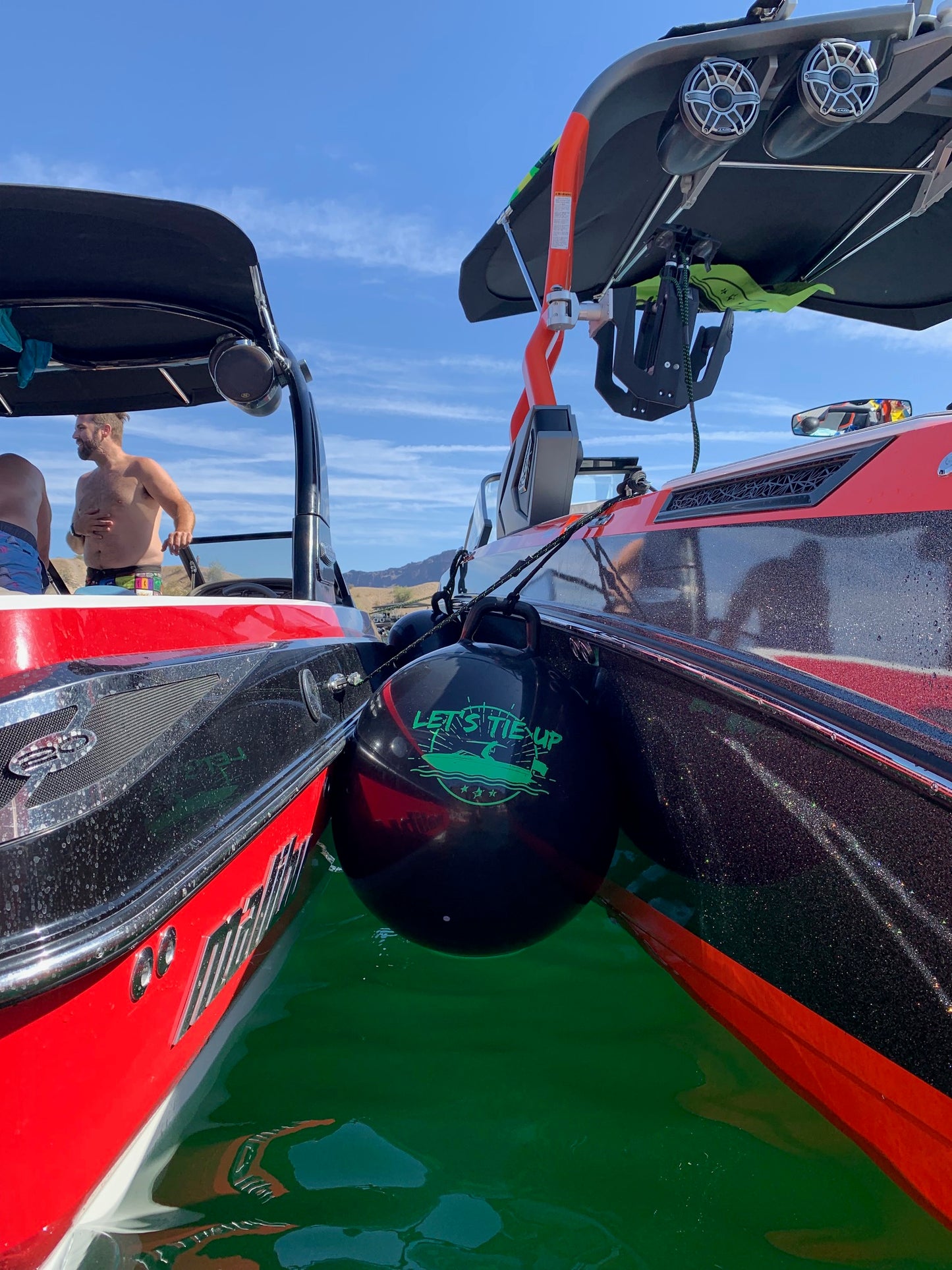 Big Bertha 2.0 Fender with Boatswain's Mate Bungee